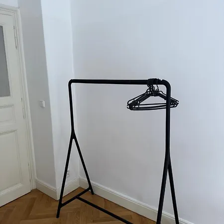 Days - Family Friendly - Super Bright - Old Town Apartment *